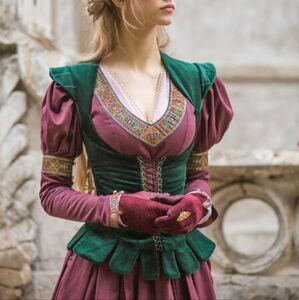 Armstreet Princess in Exile Velvet Corset in Emerald Green